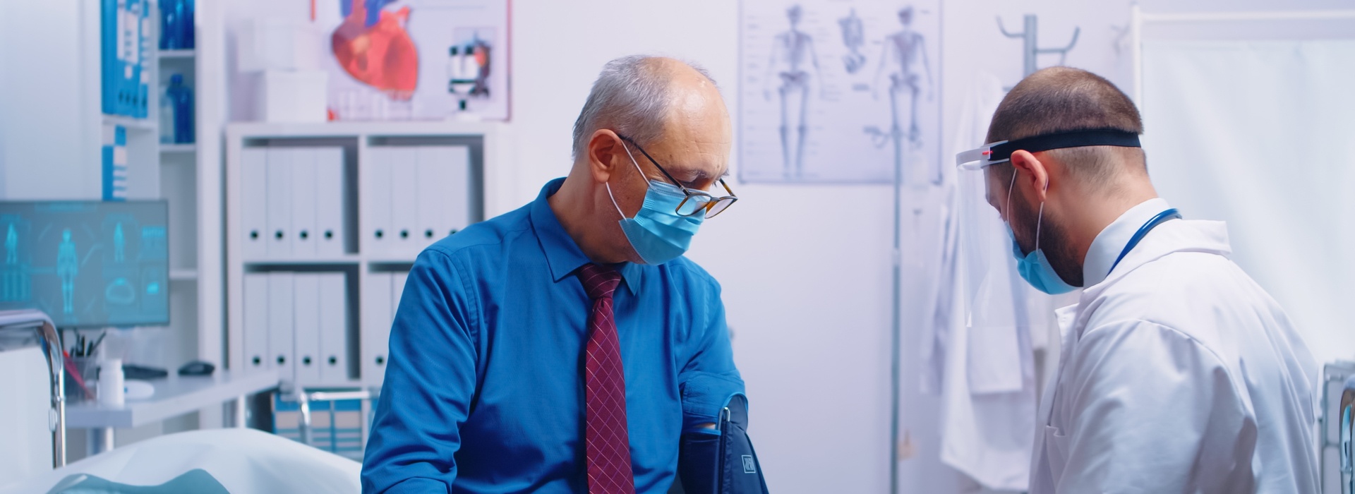 Zaostrzenie niewydolności serca u pacjenta geriatrycznego z COVID-19, a możliwości terapeutyczne